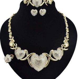 Jewelry/ Clothes  /shoes